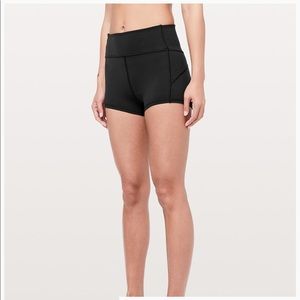Lululemon in movement shorts- everluxe